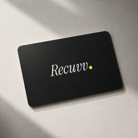 Black gift card with 'Recuvv' branding.
